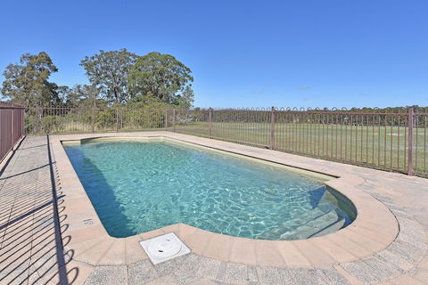 Ironstone Estate - Hotels Melbourne 1