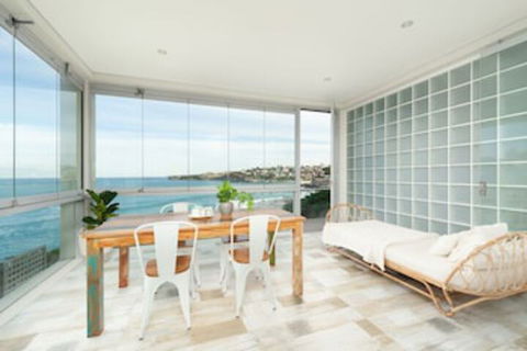 Waterfront Garden Apartment - Hotels Melbourne 0