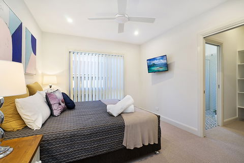 Accommodation Hunter - James St Morpeth - Hotels Melbourne 6