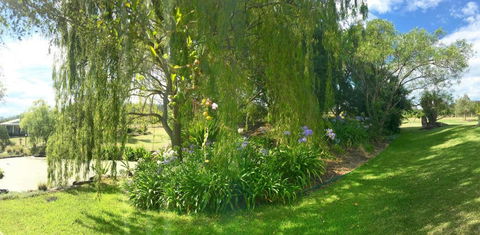 Midnights Promise Estate - Hotels Melbourne 1