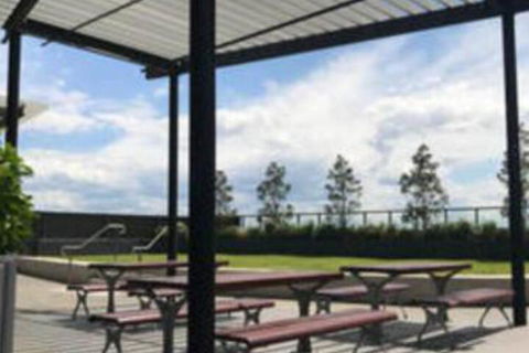 Liverpool New Apt 2BR & 2Bath - Hotels Melbourne 4