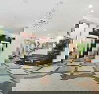 Crystal Bay on the Broadwater - Hotels Melbourne