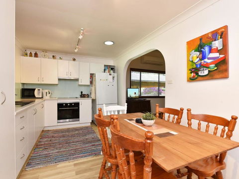 Summerfield Cottage Hunter Valley Renovated House In Central North Rothbury - Hotels Melbourne 3