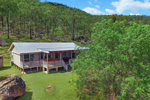 Rosamund House In Broke 4br House In Walking Distance To Cellar Doors - Hotels Melbourne 4