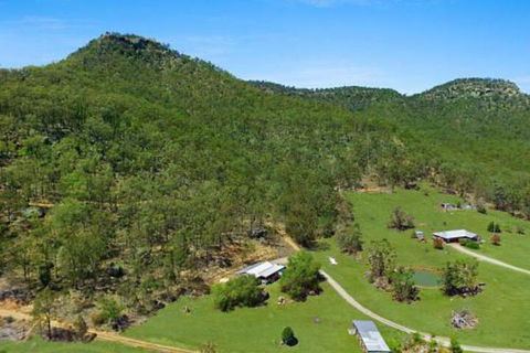 Rosamund House In Broke 4br House In Walking Distance To Cellar Doors - Hotels Melbourne 2