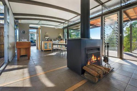 Howes Valley Hideaway Your Escape To The Wilderness - Hotels Melbourne 0