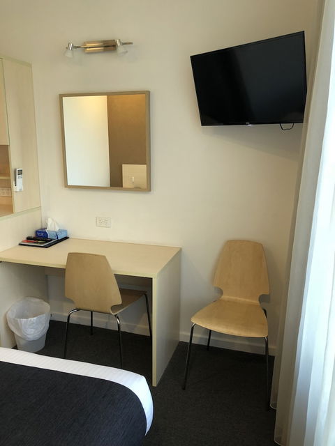 Adelaide Airport Motel - Hotels Melbourne 6