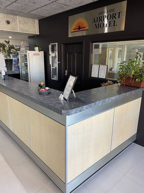 Adelaide Airport Motel - Hotels Melbourne 1