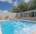 516 Pacific Blue 265 Sandy Point Road with private plunge pool air conditioning  WIFI