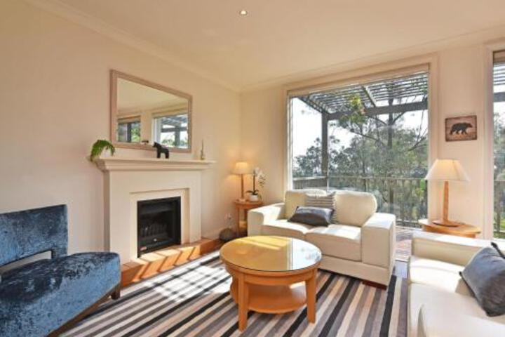 Wallalong NSW Hotels Melbourne