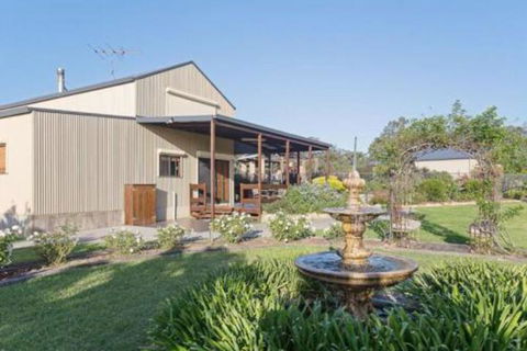 Kelman Cottage Tucked Away With Pool + Native Wildlife - Hotels Melbourne 6