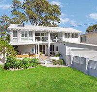 The Lake House with swimming pool - Hotels Melbourne