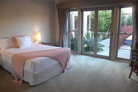BEL MIREN SARAH LOUISA - Hotels Melbourne 0