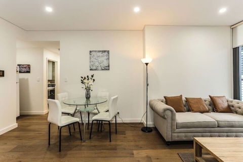 New Bright Apartment In Waterloo Near Park - Hotels Melbourne 2