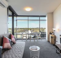 Highrise Apartment At Olympic Park - Hotels Melbourne