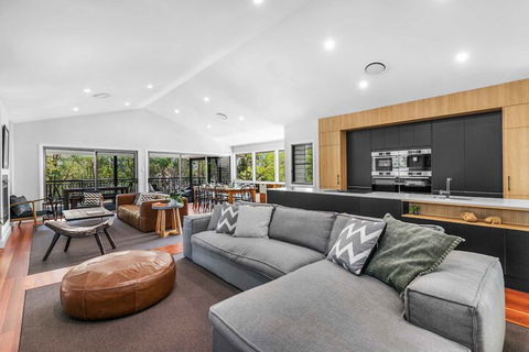 Hunter Treehouse - Hotels Melbourne 6