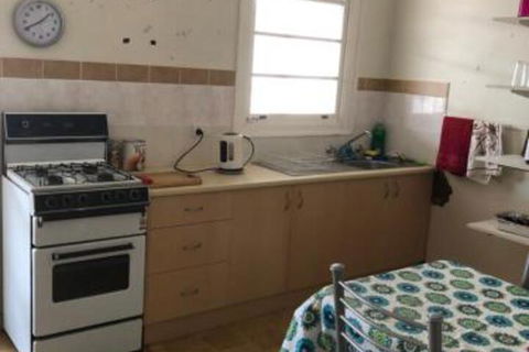 The Pink House - Hotels Melbourne 6