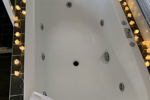 The Retreat Lodge - Hotels Melbourne 7