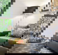 Luxury Experience in Prime Location - Hotels Melbourne