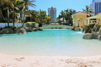 Ocean & Riverview At Chevron Renaissance - Hotels Melbourne 0