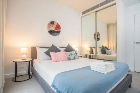 STUNNING Luxury 2beds2bathAPT AtCBD (Haymarket) - Hotels Melbourne 6
