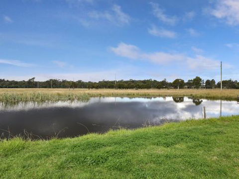 Wine Country Homestead 1br Studio - Hotels Melbourne 2
