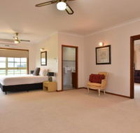 Wine Country Homestead 1br Studio - Hotels Melbourne