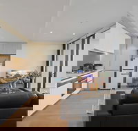 Luxurious Walking to Darling Harbour - Hotels Melbourne