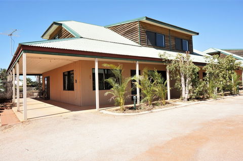Ningaloo Breeze Villa 4 - Hotels Melbourne 4