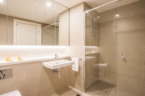 Luxury 2bed2bath APT @opaltower +view - Hotels Melbourne 1