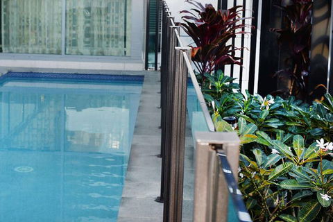 Oaks Gladstone Grand Hotel - Hotels Melbourne 5