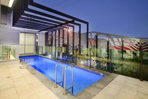 Oaks Gladstone Grand Hotel - Hotels Melbourne 3