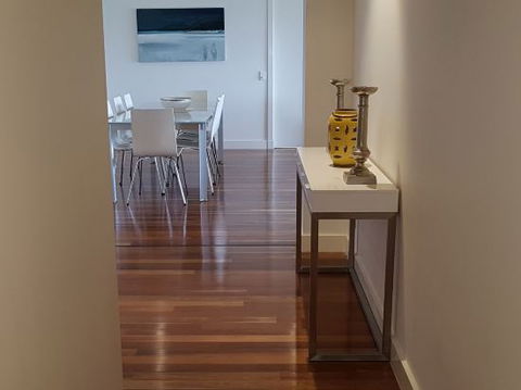 Beau Monde Apartments Newcastle Harbourside Apartment - Hotels Melbourne 2