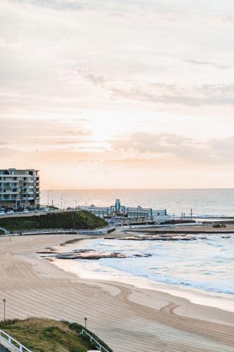 The Edge Luxurious Waterfront Apartment - Hotels Melbourne 1