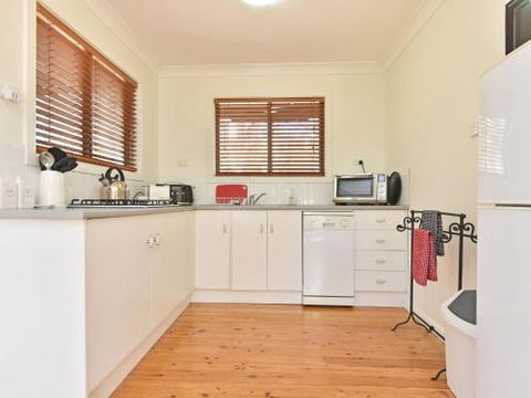 Olive Grove Villa 3 Suite With Large Bath - Hotels Melbourne 5