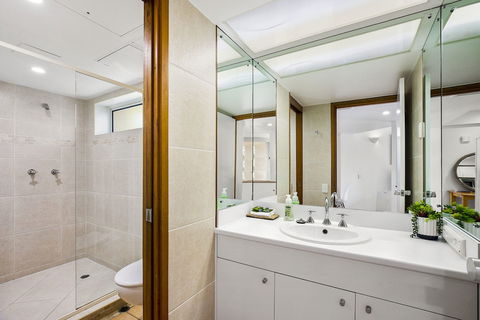 Garden Penthouse Netanya - Hotels Melbourne 4