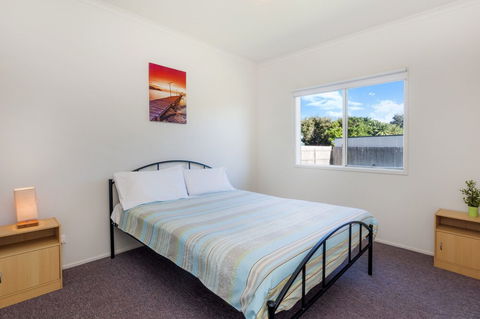 Julieanne - Hotels Melbourne 4