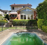 SYDNEY FAMILY HOME WITH POOL H344 - Hotels Melbourne