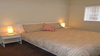 Long Point NSW Hotels Melbourne