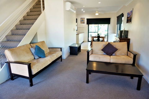 Ningaloo Breeze Villa 9 - Hotels Melbourne 1