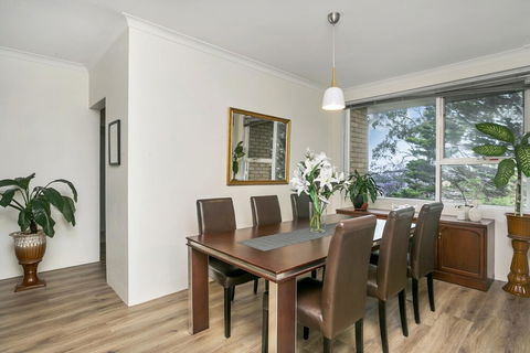 Chatswood Convenience JANET - Hotels Melbourne 2