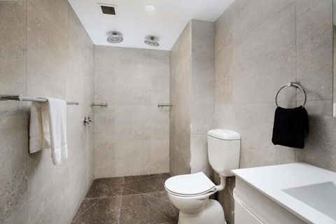 Nautilos On The Harbour - Hotels Melbourne 6