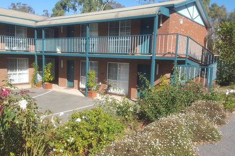 Hepburn Springs Motor Inn - Hotels Melbourne 2