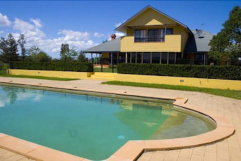 Tranquil Vale Vineyard & Cottages - Hotels Melbourne 3