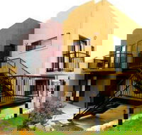 Amberoo Apartments Tamworth - Hotels Melbourne