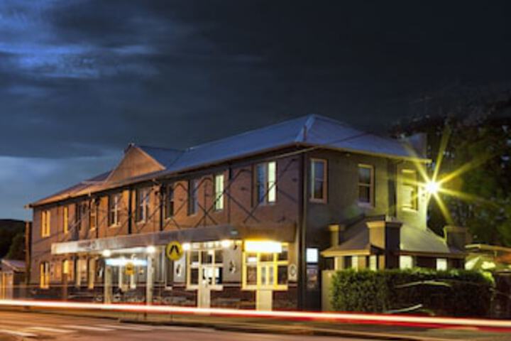 Broadmeadow NSW Hotels Melbourne