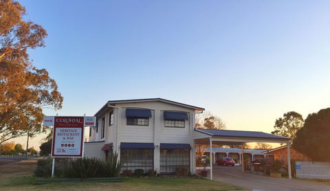Colonial Motor Lodge Scone - Hotels Melbourne 1