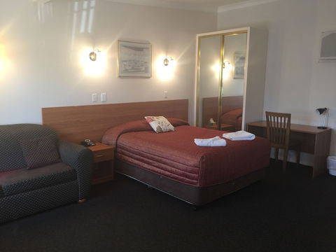 Colonial Motor Lodge Scone - Hotels Melbourne 6