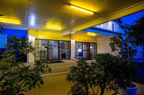 Colonial Motor Lodge Scone - Hotels Melbourne 3