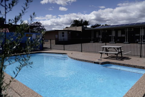 Country Motor Inn Singleton - Hotels Melbourne 1